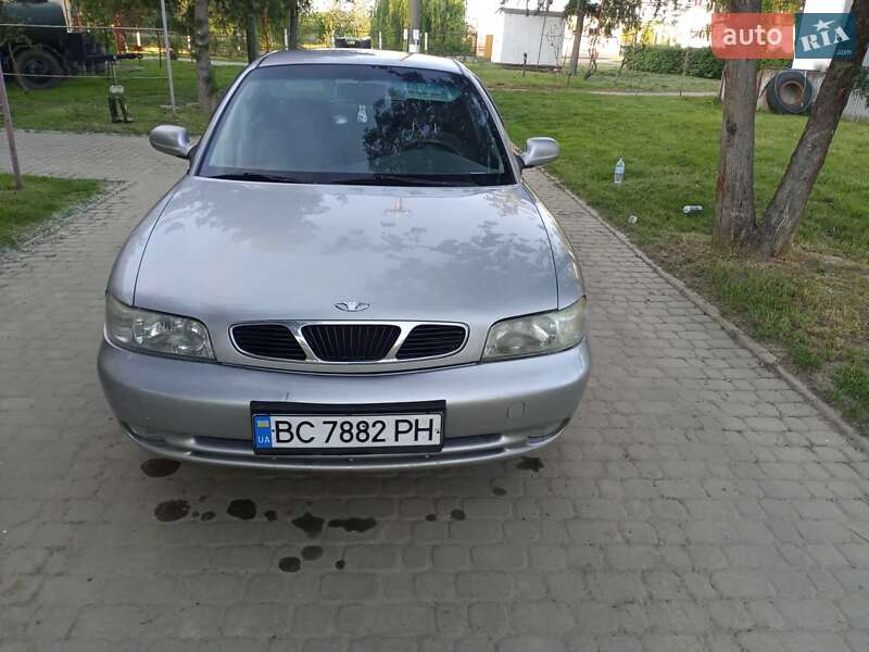 Седан Daewoo Nubira 1998 в 