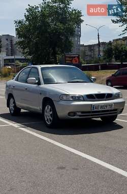 Седан Daewoo Nubira 1998 в Каменском