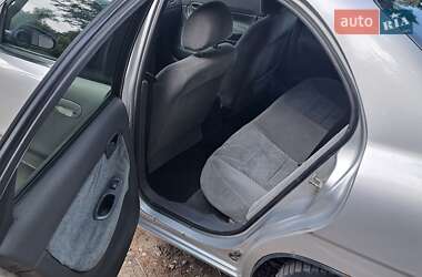 Седан Daewoo Nubira 1998 в 