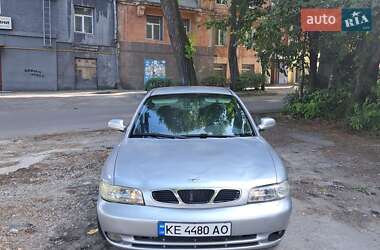 Седан Daewoo Nubira 1998 в Каменском