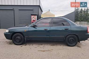 Седан Daewoo Nubira 1998 в 
