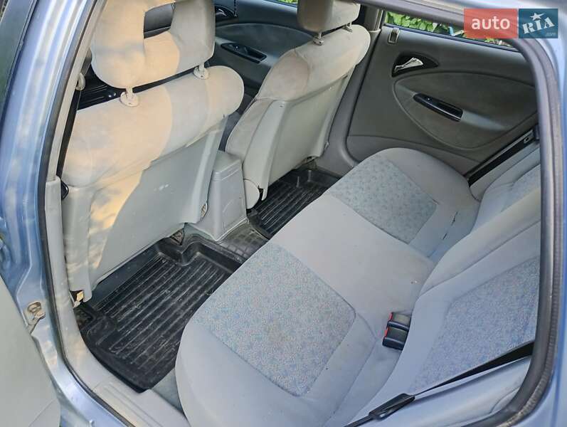 Универсал Daewoo Nubira 2003 в Ильинцах