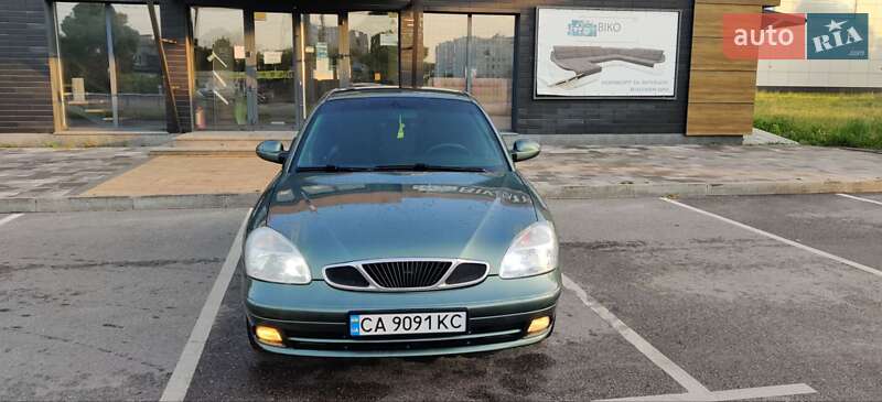 Седан Daewoo Nubira 2003 в Черкассах