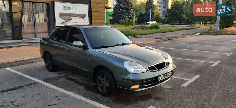 Седан Daewoo Nubira 2003 в Черкассах