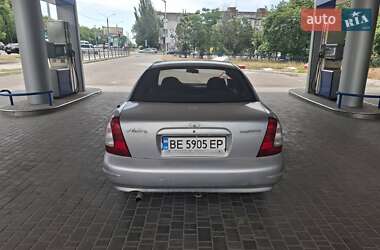 Седан Daewoo Nubira 1998 в 