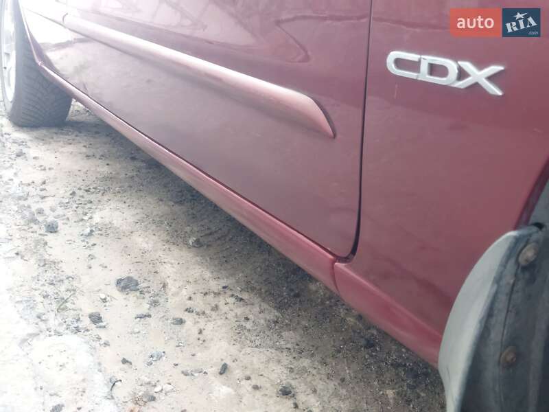 Седан Daewoo Nubira 2002 в Запорожье