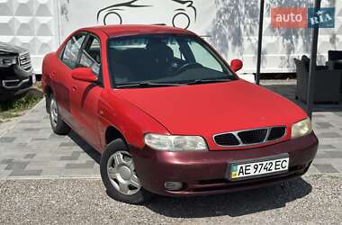 Седан Daewoo Nubira 1998 в Києві