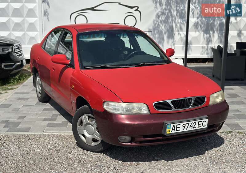 Седан Daewoo Nubira 1998 в 