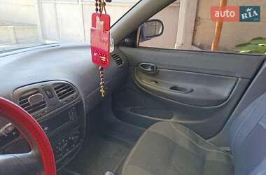 Седан Daewoo Nubira 1998 в 