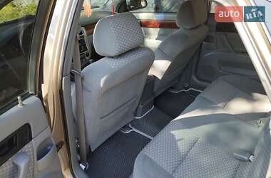 Седан Daewoo Nubira 2004 в 