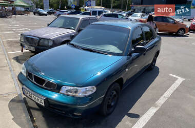 Хетчбек Daewoo Nubira 1998 в Одесі