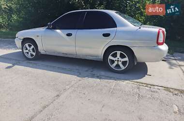 Седан Daewoo Nubira 1998 в 