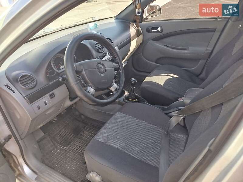 Універсал Daewoo Nubira 2004 в Харкові