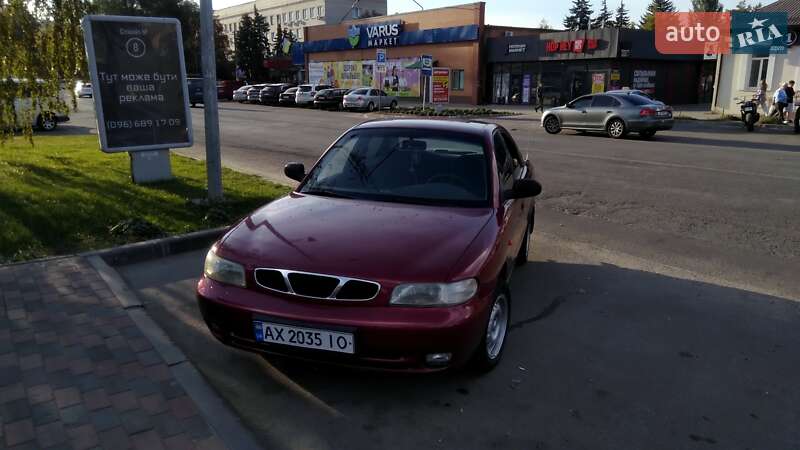 Daewoo Nubira 1998