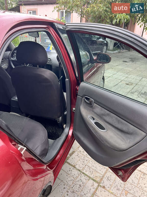 Седан Daewoo Nubira 1998 в Тыврове фото 8 Седан Daewoo Nubira 1998 в Тыврове