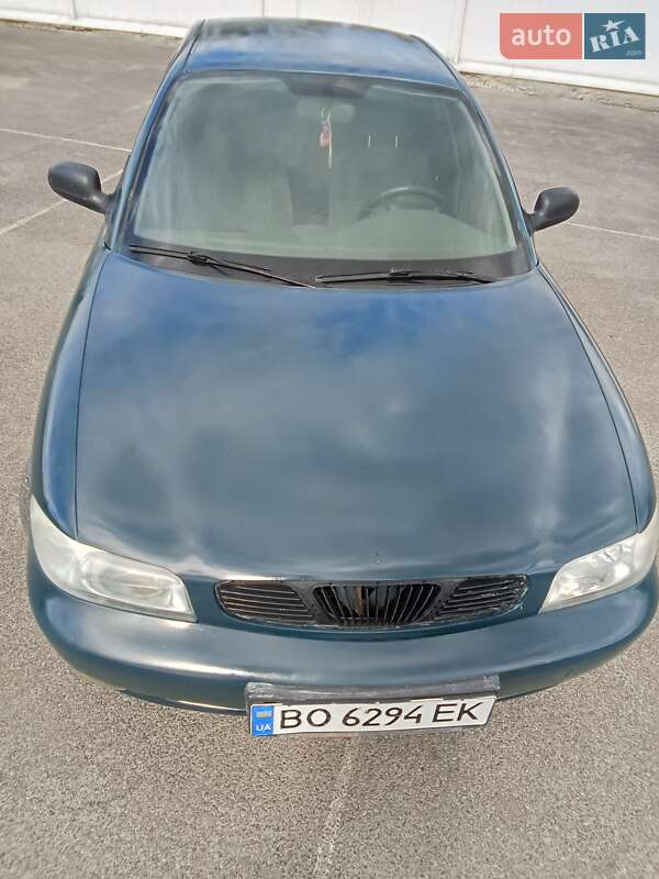 Седан Daewoo Nubira 1998 в Тернополі