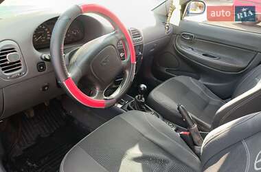 Седан Daewoo Nubira 1998 в 