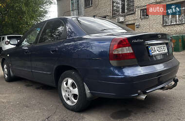 Седан Daewoo Nubira 2001 в 