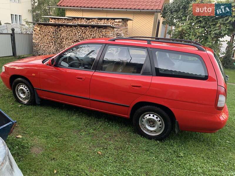 Универсал Daewoo Nubira 1998 в Берегомете