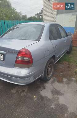 Седан Daewoo Nubira 2002 в 
