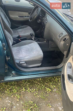 Седан Daewoo Nubira 1998 в 
