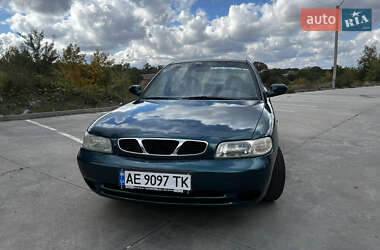 Седан Daewoo Nubira 1998 в 