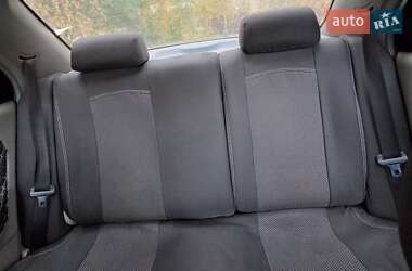 Седан Daewoo Nubira 2003 в 
