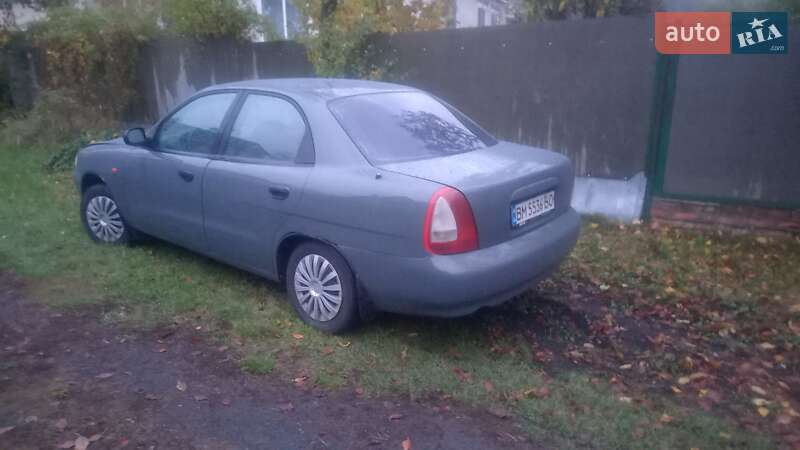 Седан Daewoo Nubira 1998 в Охтирці