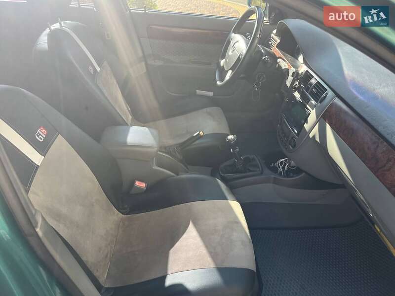 Седан Daewoo Nubira 2003 в Софіївській Борщагівці фото 3 Седан Daewoo Nubira 2003 в Софіївській Борщагівці