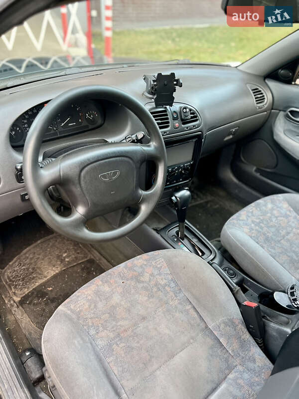 Універсал Daewoo Nubira 1999 в Харкові