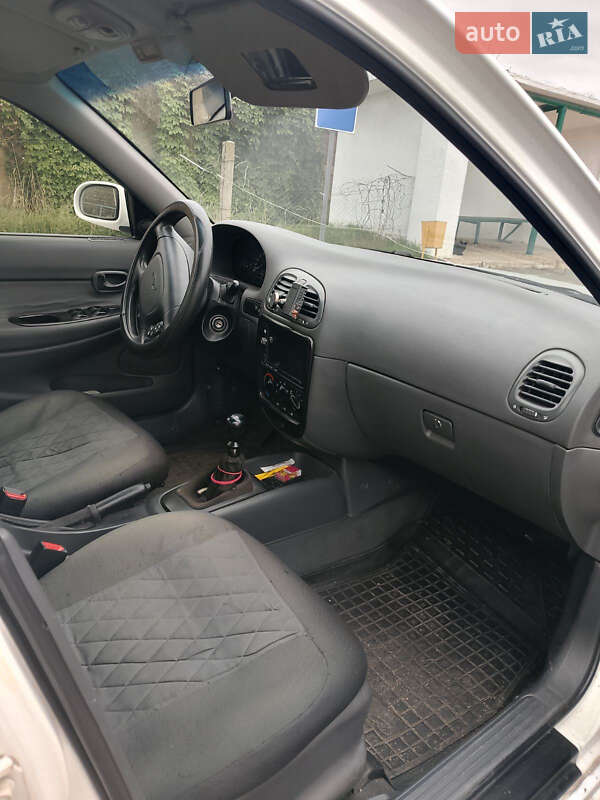 Седан Daewoo Nubira 1998 в Теплодарі фото 6 Седан Daewoo Nubira 1998 в Теплодарі