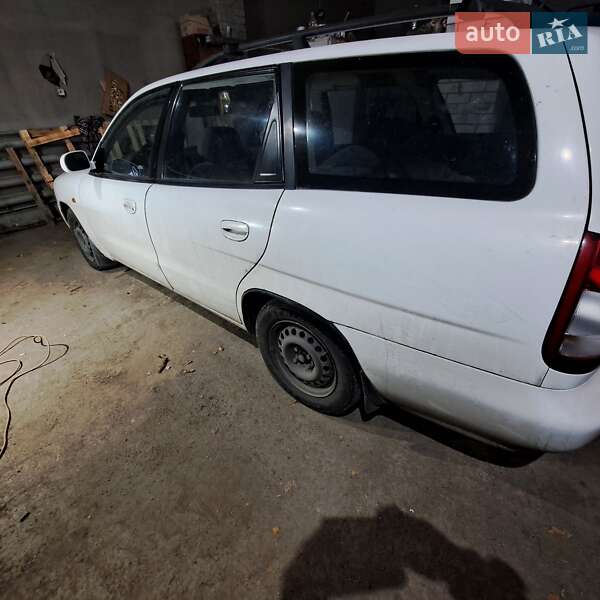 Універсал Daewoo Nubira 2000 в Дніпрі