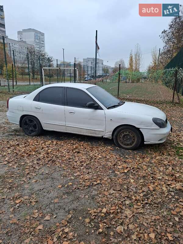 Хетчбек Daewoo Nubira 2001 в Дніпрі фото 3 Хетчбек Daewoo Nubira 2001 в Дніпрі