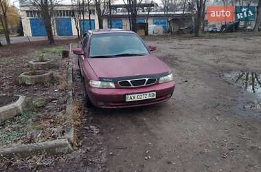 Седан Daewoo Nubira 1998 в Харкові