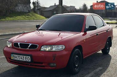 Седан Daewoo Nubira 1998 в Одессе