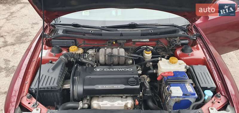 Седан Daewoo Nubira 1999 в Черкассах