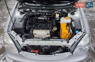 Универсал Daewoo Nubira 2003 в Запорожье