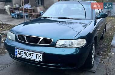 Седан Daewoo Nubira 1998 в Васильківці