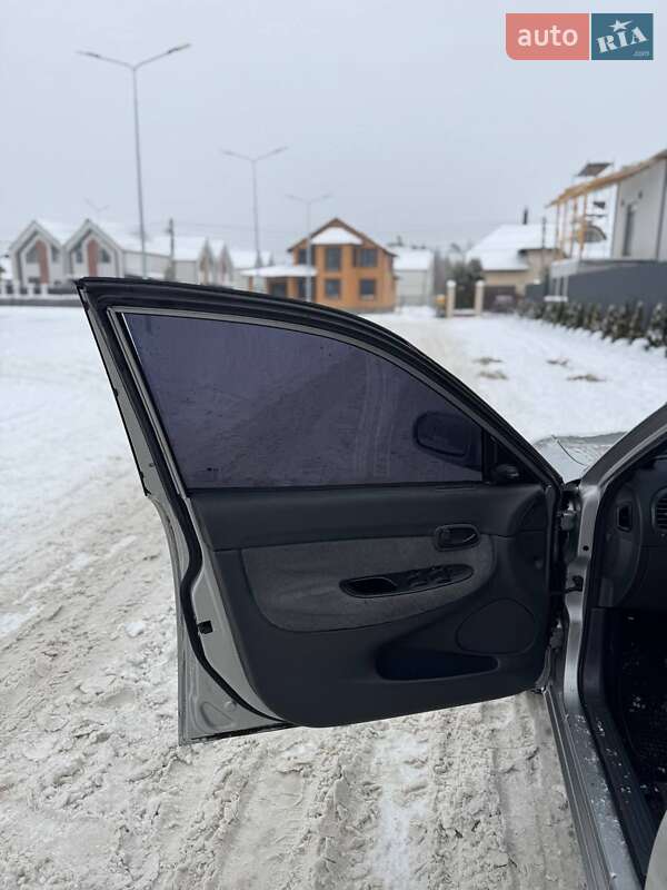 Седан Daewoo Nubira 1998 в Виннице фото 13 Седан Daewoo Nubira 1998 в Виннице