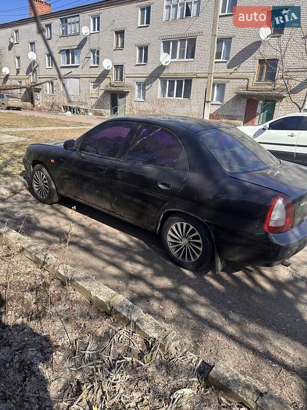 Седан Daewoo Nubira 1998 в Барвенкове