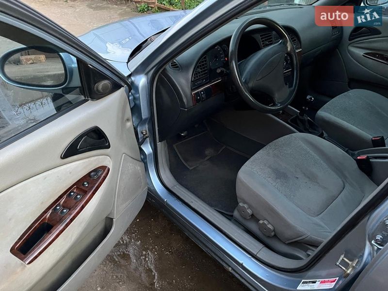 Седан Daewoo Nubira 2003 в Миколаєві