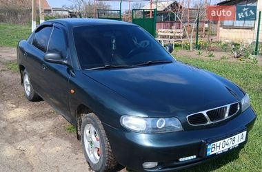 Седан Daewoo Nubira 1998 в Роздільній