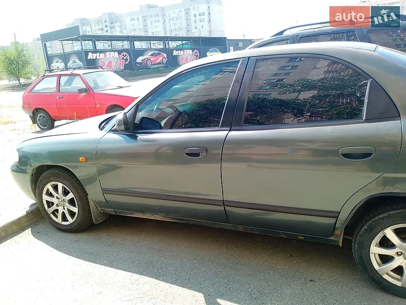 Daewoo Nubira