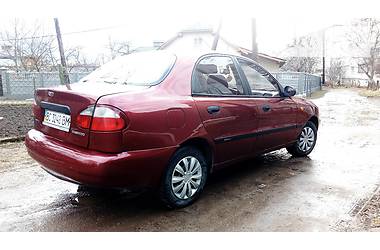 Седан Daewoo Sens 2005 в Самборе