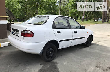 Седан Daewoo Sens 2004 в Бучі