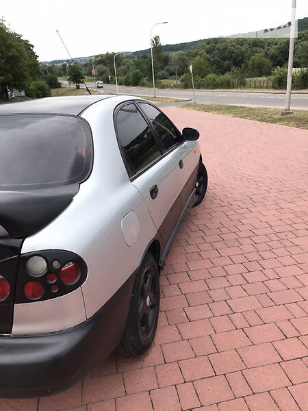 Седан Daewoo Sens 2004 в Дрогобичі