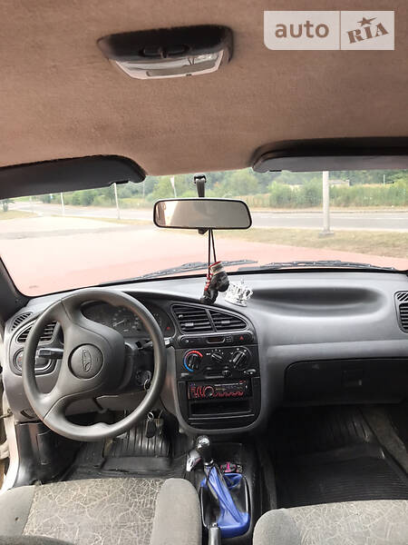 Седан Daewoo Sens 2004 в Дрогобичі