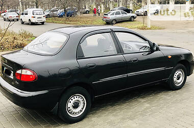 Седан Daewoo Sens 2010 в Измаиле