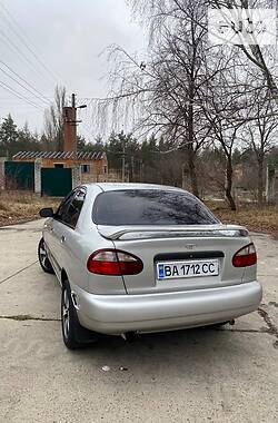 Седан Daewoo Sens 2003 в Кропивницком