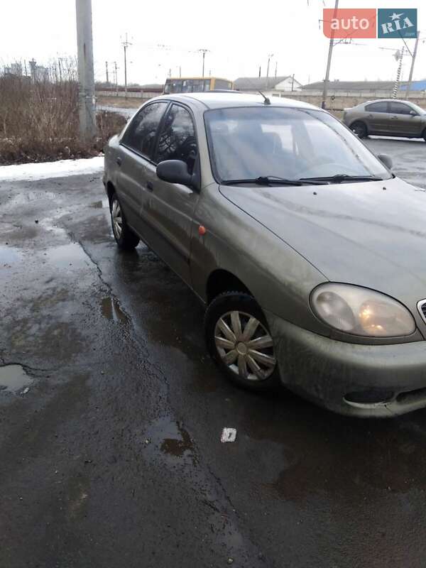 Седан Daewoo Sens 2004 в Подольске